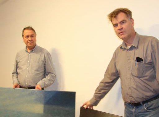 Þórður og Kristbergur í undirbúningi sýningar