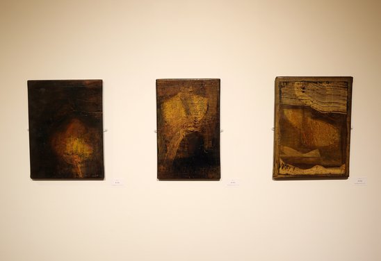 Þrjú málverk, án titils.